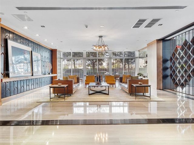 3470 E Coast Ave H1605, Miami, FL 33137