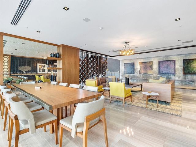 3470 E Coast Ave H1605, Miami, FL 33137