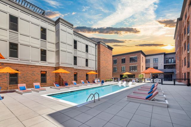 601 Meeting Street Roseman, Charleston, SC 29403