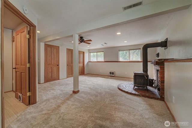 7630 NE Beachwood Avenue, Poulsbo, WA 98370