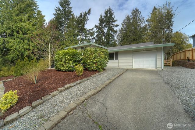 7630 NE Beachwood Avenue, Poulsbo, WA 98370