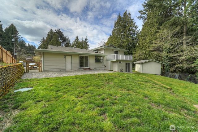 7630 NE Beachwood Avenue, Poulsbo, WA 98370