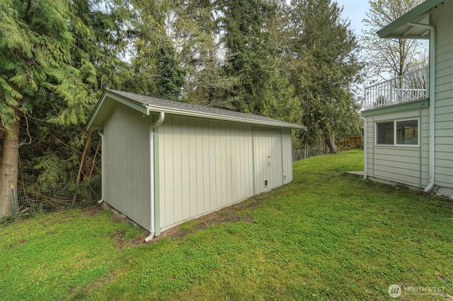 7630 NE Beachwood Avenue, Poulsbo, WA 98370