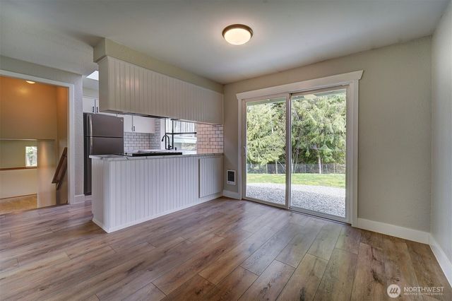 7630 NE Beachwood Avenue, Poulsbo, WA 98370