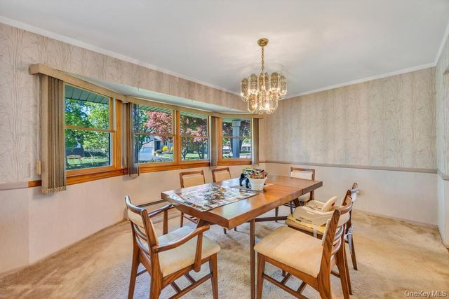 18 Columbine Lane, Kings Park, NY 11754