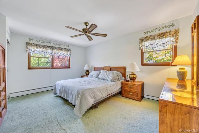 18 Columbine Lane, Kings Park, NY 11754