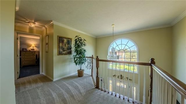 138 Valley View Dr, Rostraver, PA 15012
