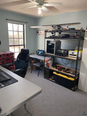 511 Pheasant Ridge Dr, Warner Robins, GA 31088