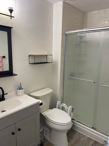 511 Pheasant Ridge Dr, Warner Robins, GA 31088