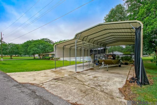 13509 Joe Gautreau Rd, Gonzales, LA 70737