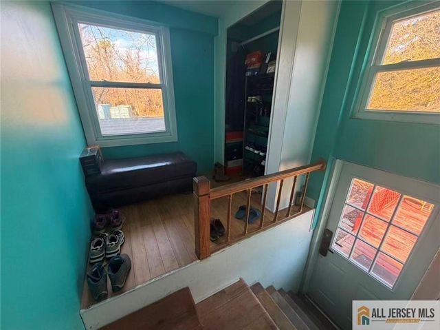 57 N Disbrow Hill Road, Monroe, NJ 08831