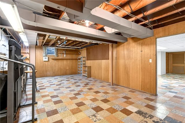 1871 Ridge Road, South Park, PA 15129