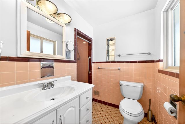 1871 Ridge Road, South Park, PA 15129