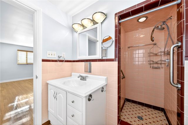 1871 Ridge Road, South Park, PA 15129