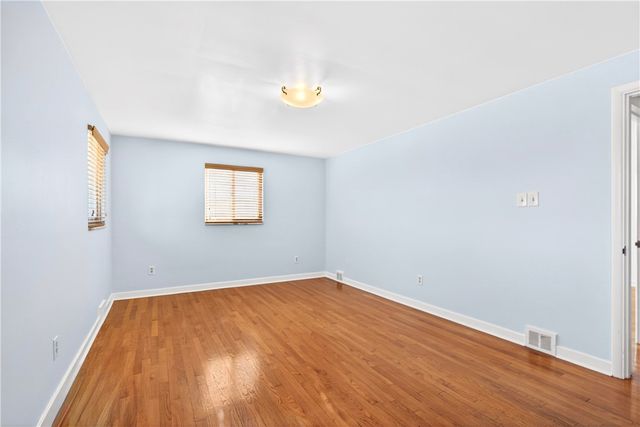 1871 Ridge Road, South Park, PA 15129