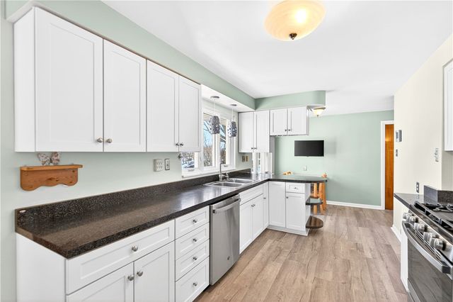 1871 Ridge Road, South Park, PA 15129