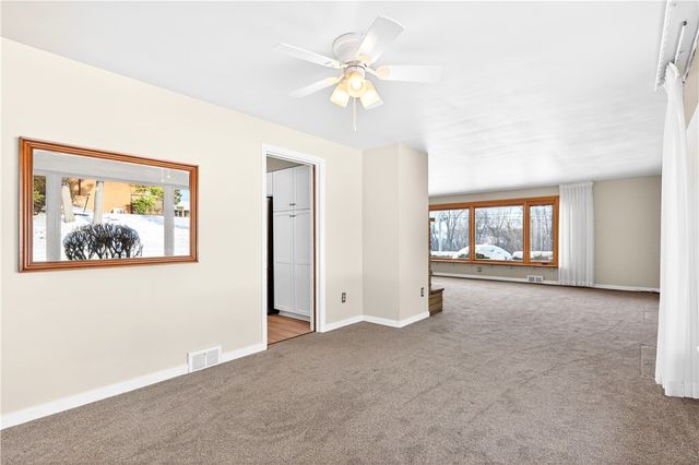 1871 Ridge Road, South Park, PA 15129