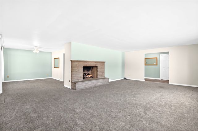 1871 Ridge Road, South Park, PA 15129