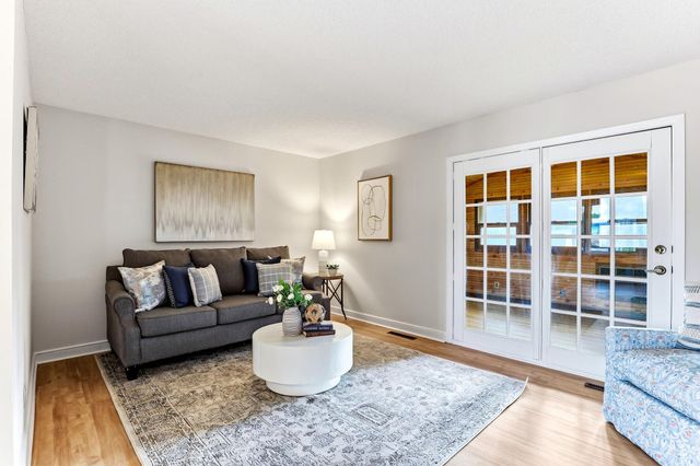 10100 Quince Street NW, Coon Rapids, MN 55433