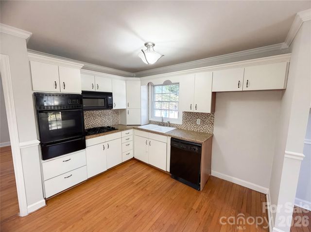 1512 Buckingham Avenue, Gastonia, NC 28054