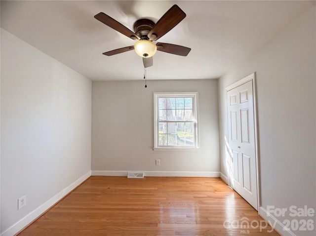 1512 Buckingham Avenue, Gastonia, NC 28054