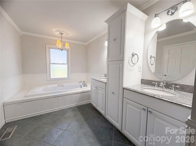 1512 Buckingham Avenue, Gastonia, NC 28054