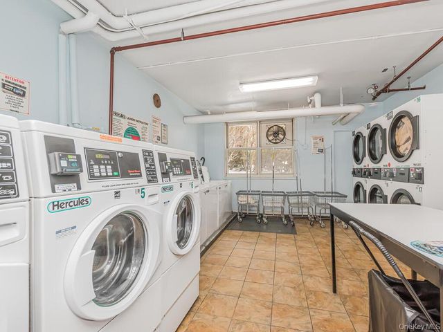 3935 Blackstone Avenue 8A, Bronx, NY 10471