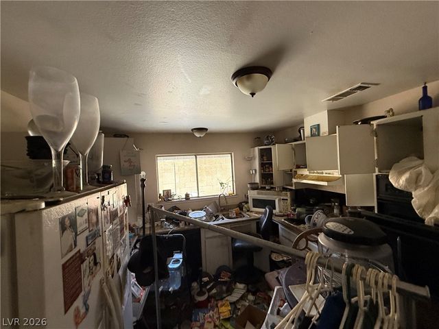 4222 Vader Avenue, Las Vegas, NV 89120