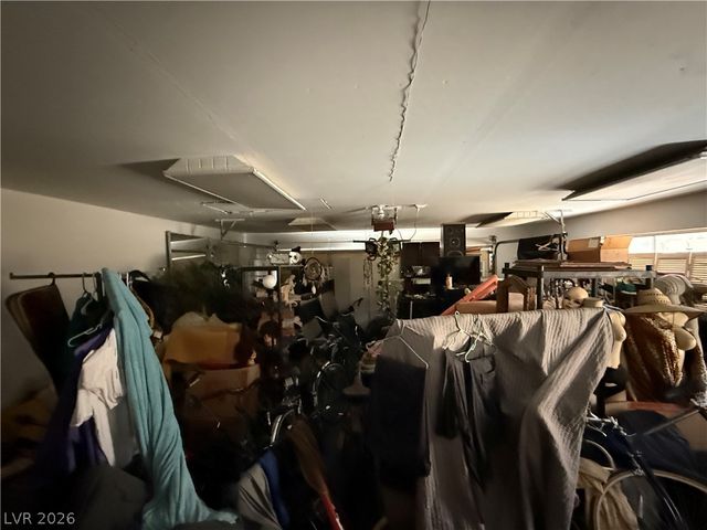 4222 Vader Avenue, Las Vegas, NV 89120