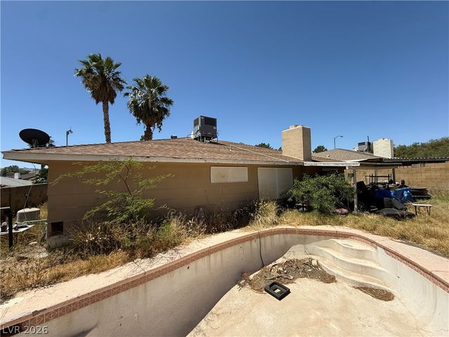 4222 Vader Avenue, Las Vegas, NV 89120