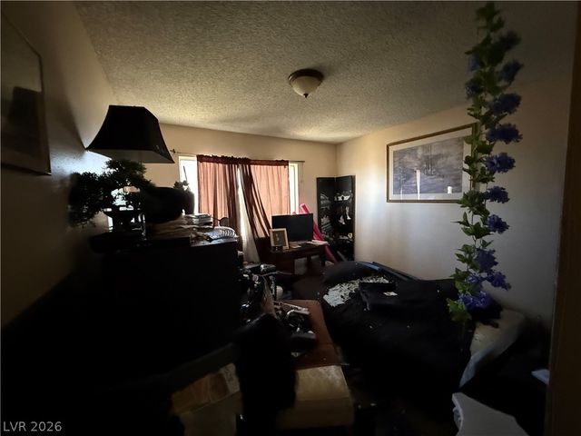 4222 Vader Avenue, Las Vegas, NV 89120