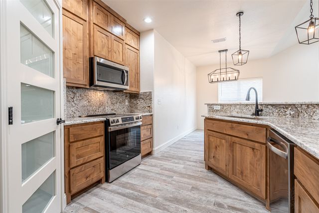 710 N Post Oak Street, Dublin, TX 76446