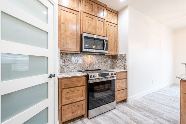 710 N Post Oak Street, Dublin, TX 76446