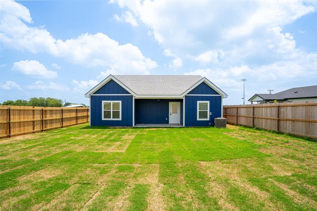710 N Post Oak Street, Dublin, TX 76446