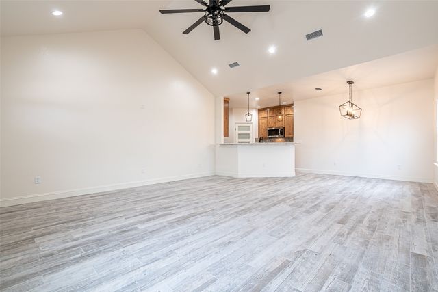 710 N Post Oak Street, Dublin, TX 76446