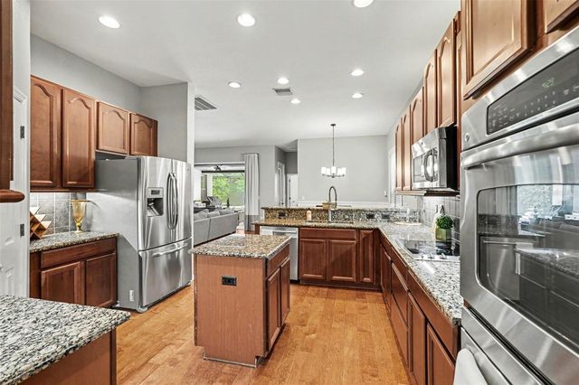 3220 MAJESTIC VIEW DRIVE, Lutz, FL 33558