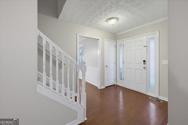 310 Rockingham Drive, Loganville, GA 30052