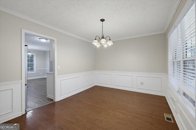 310 Rockingham Drive, Loganville, GA 30052