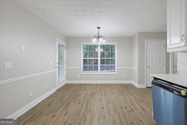310 Rockingham Drive, Loganville, GA 30052