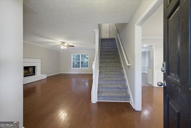 310 Rockingham Drive, Loganville, GA 30052