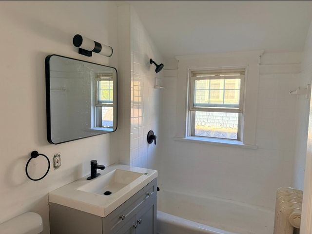648 South Street 3, Boston, MA 02131
