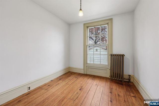142 Island Road, Mahwah, NJ 07430