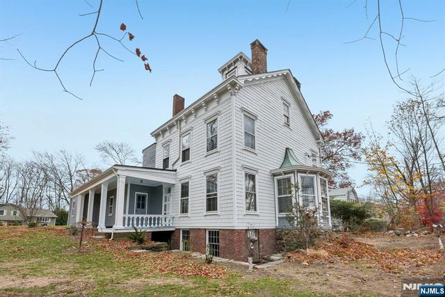 142 Island Road, Mahwah, NJ 07430
