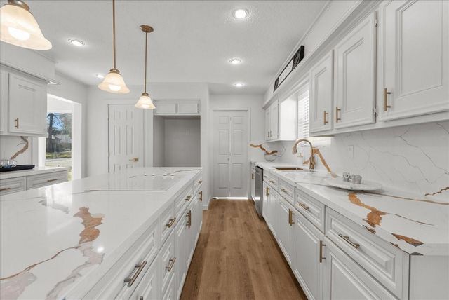 6702 Robinwick Court, Spring, TX 77379