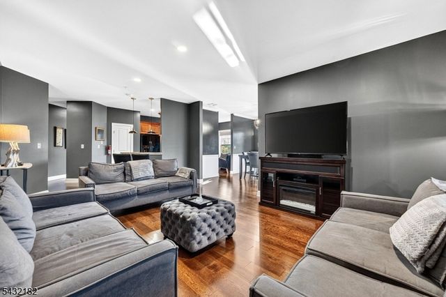 119 N Branch River Rd, Branchburg Twp., NJ 08876