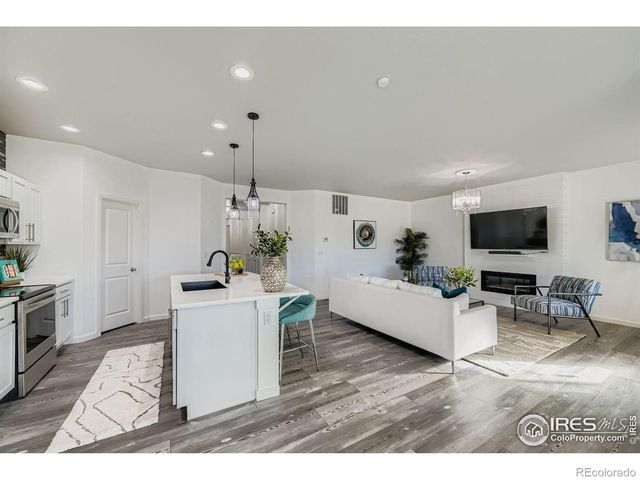 6021 Sandstone Circle, Frederick, CO 80516