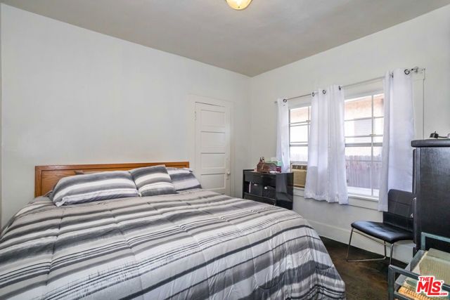 2249 W 29th Street, Los Angeles, CA 90018
