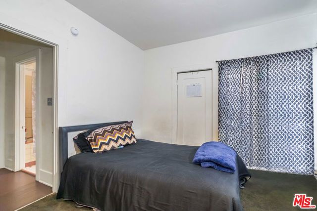2249 W 29th Street, Los Angeles, CA 90018
