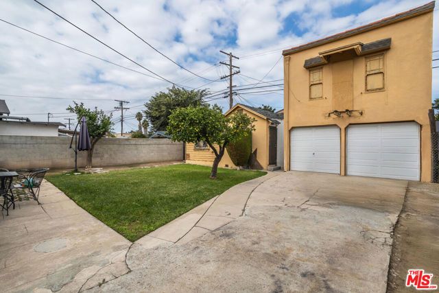 2249 W 29th Street, Los Angeles, CA 90018