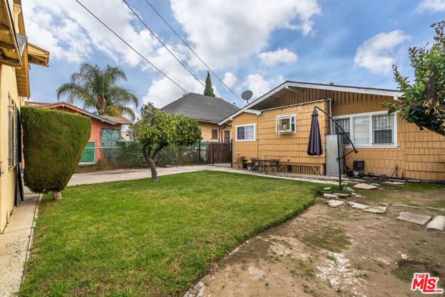 2249 W 29th Street, Los Angeles, CA 90018